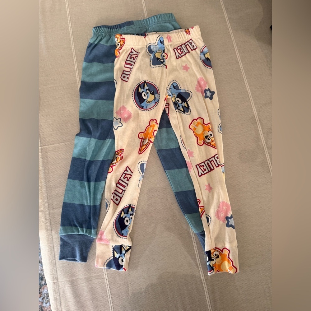Bluey Pajamas Size 4 | 4-Piece Kids PJ Set | Long Sleeve Tops & Pants